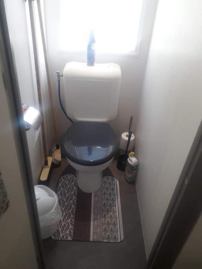 Anne Marie Vous Accueilles Dans Son Logement Familiale Pour 6 Personnes 3 Chambres Confortable Proche D Europa Park A Boofzheim Dans Camping 3 Etoiles Dış mekan fotoğraf